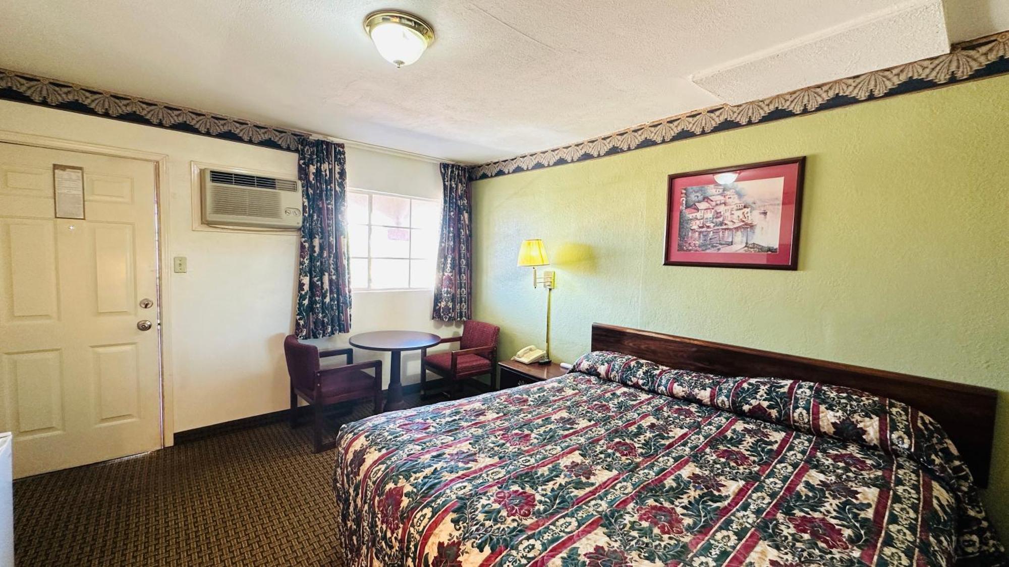 فان هورن Budget Inn المظهر الخارجي الصورة